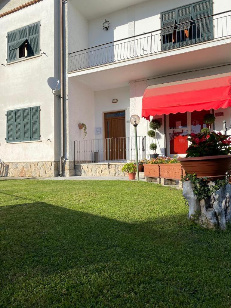 Appartamento L'Edera Santo Stefano di Magra Eksteriør billede